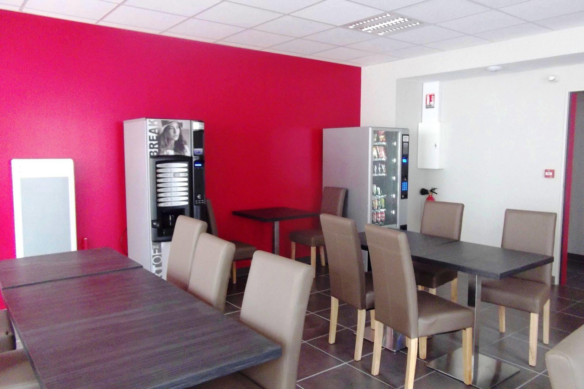 Appart'Hotel Odalys City - Orleans Centre Экстерьер фото